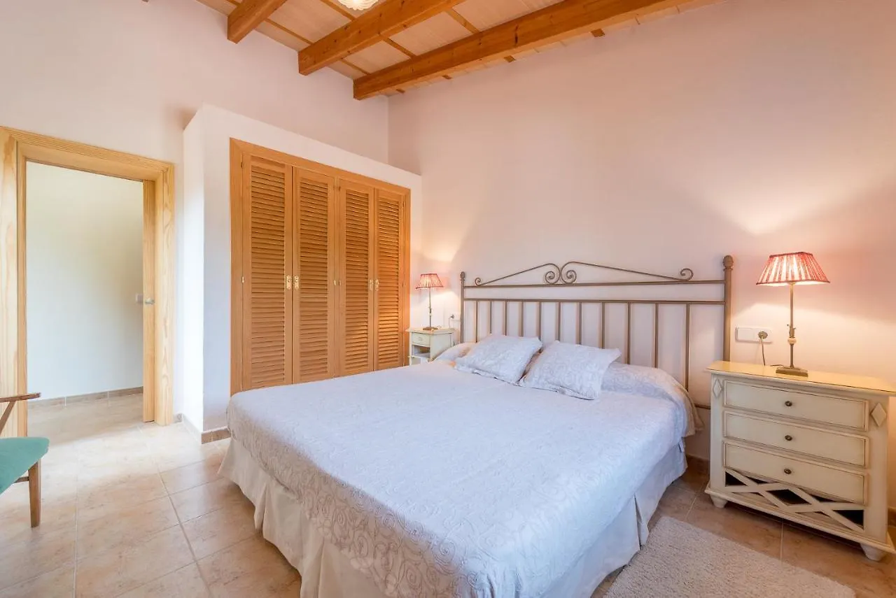 בית נופש מנקור Finca Puig De L'Anar